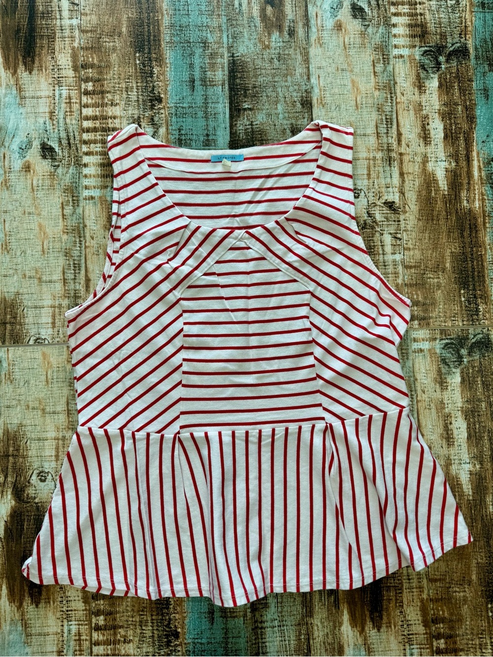 Women’s “Leifnotes” Pleated Tank | #J38 - Picture 7 of 13